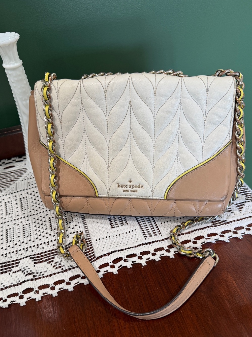 Kate Spade ♠️ White and Tan Quilted Leather Crossbody with Yellow & Accent Strap